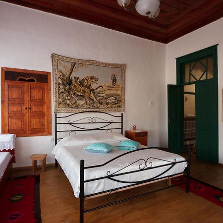 Guesthouse 1805 Gjirokastra Kültér fotó