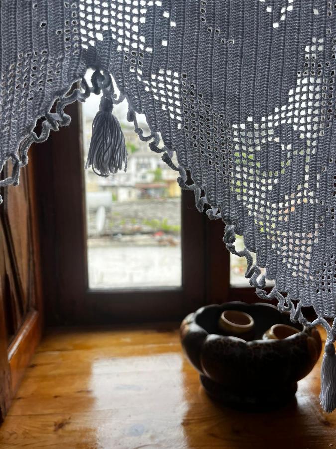 Guesthouse 1805 Gjirokastra Kültér fotó