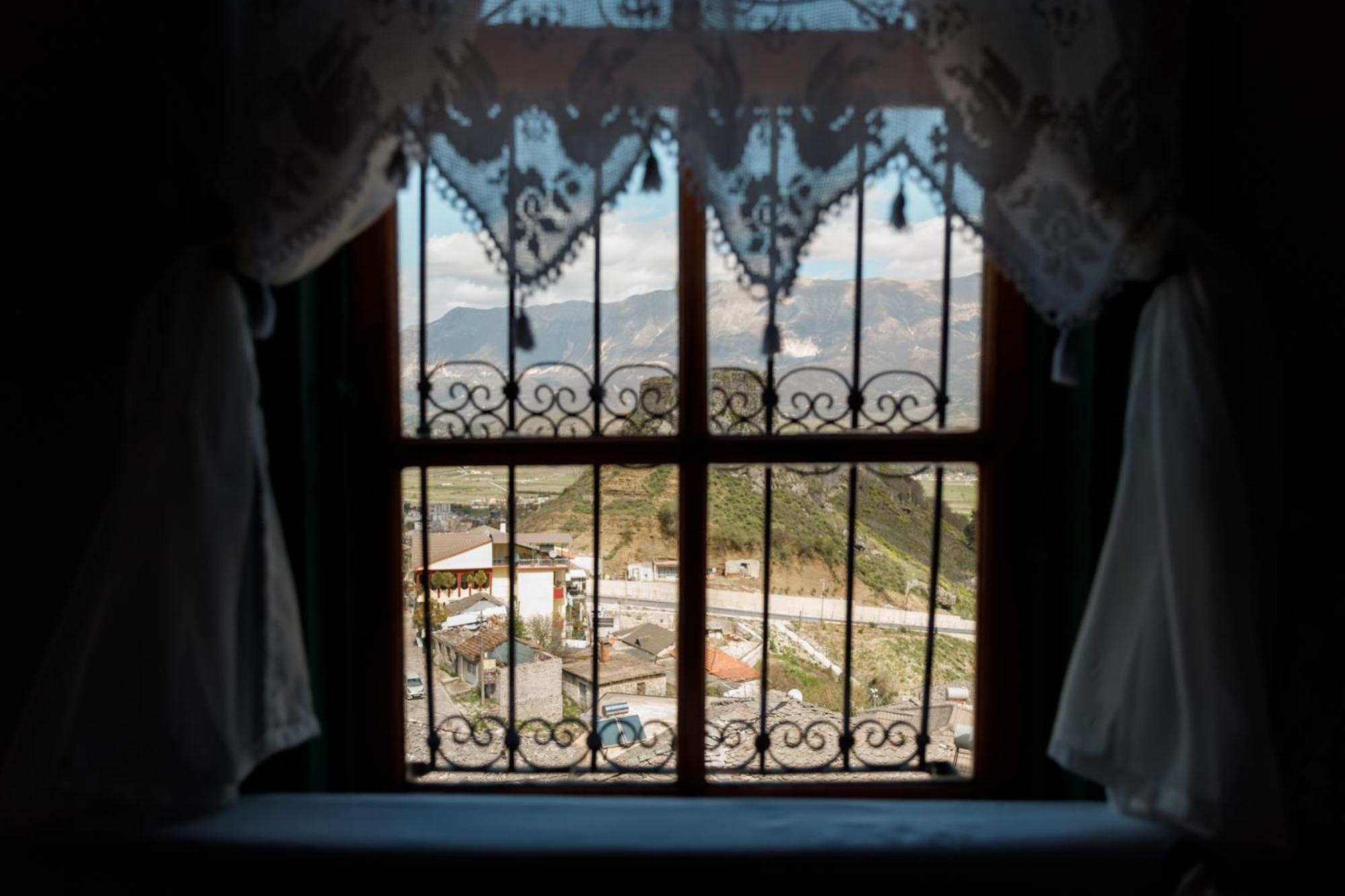 Guesthouse 1805 Gjirokastra Kültér fotó