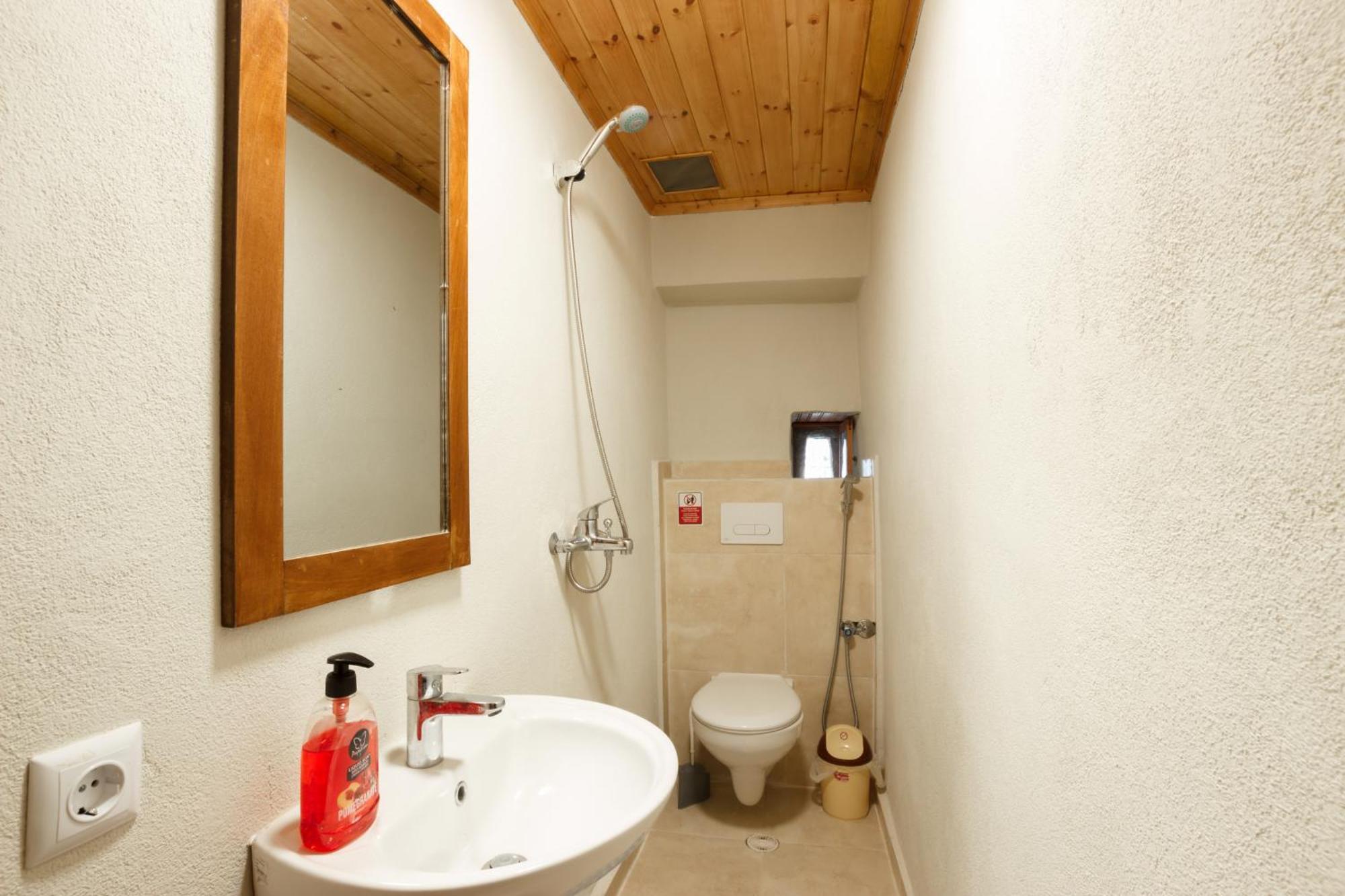 Guesthouse 1805 Gjirokastra Kültér fotó
