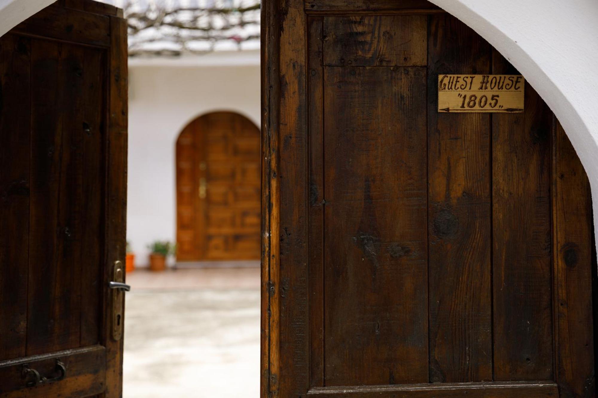 Guesthouse 1805 Gjirokastra Kültér fotó