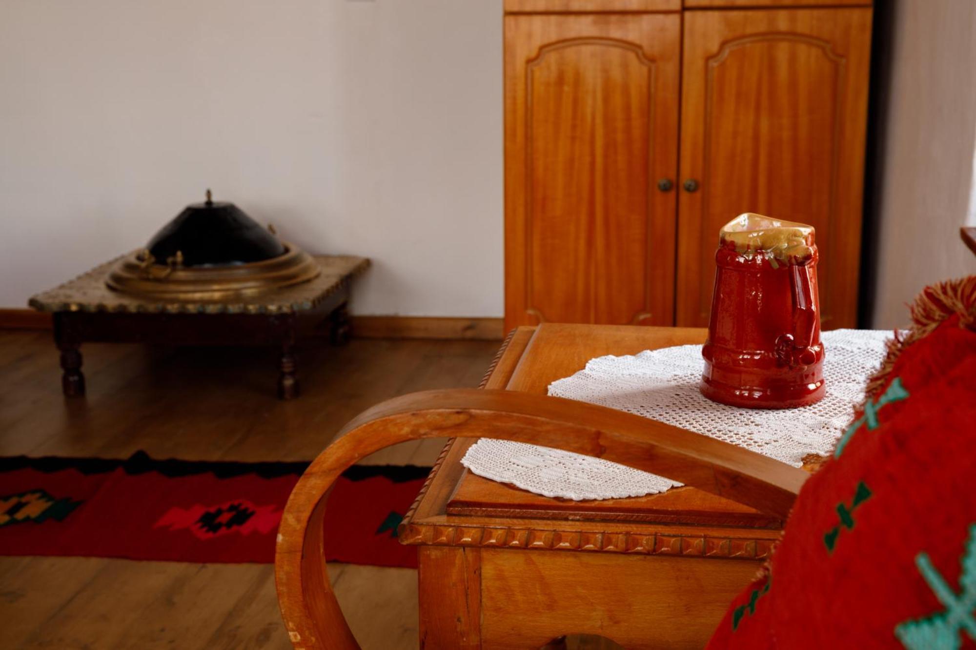 Guesthouse 1805 Gjirokastra Kültér fotó